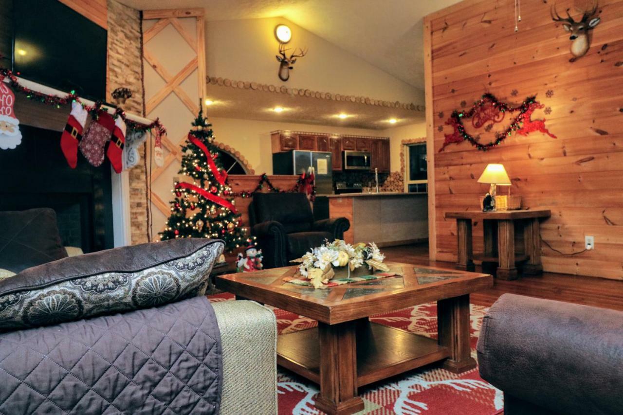 Lazy Bear Cabin Sevierville Exterior foto